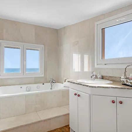 Villa Infinity I Sea Views I Saltwater Pool I Jacuzzi I Bbq Βίλα *